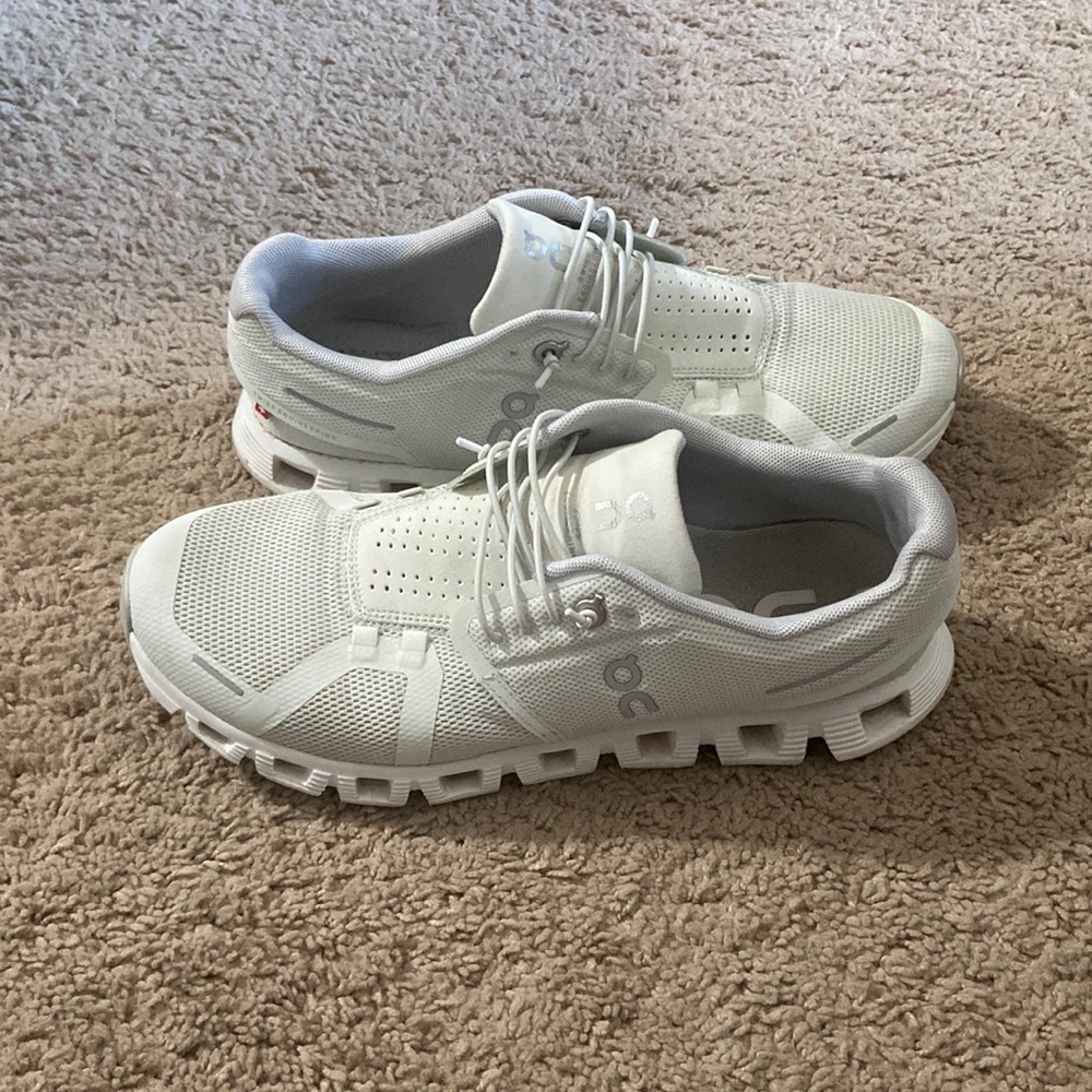 Men’s Slip on On Cloud Shoes